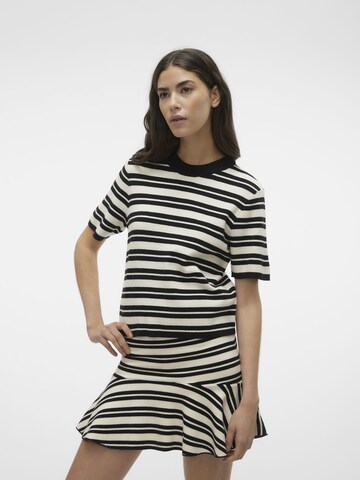 VERO MODA Sweater in Black
