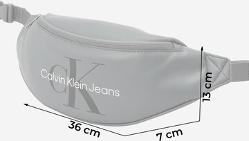 Calvin Klein Jeans Ledvinka – šedá