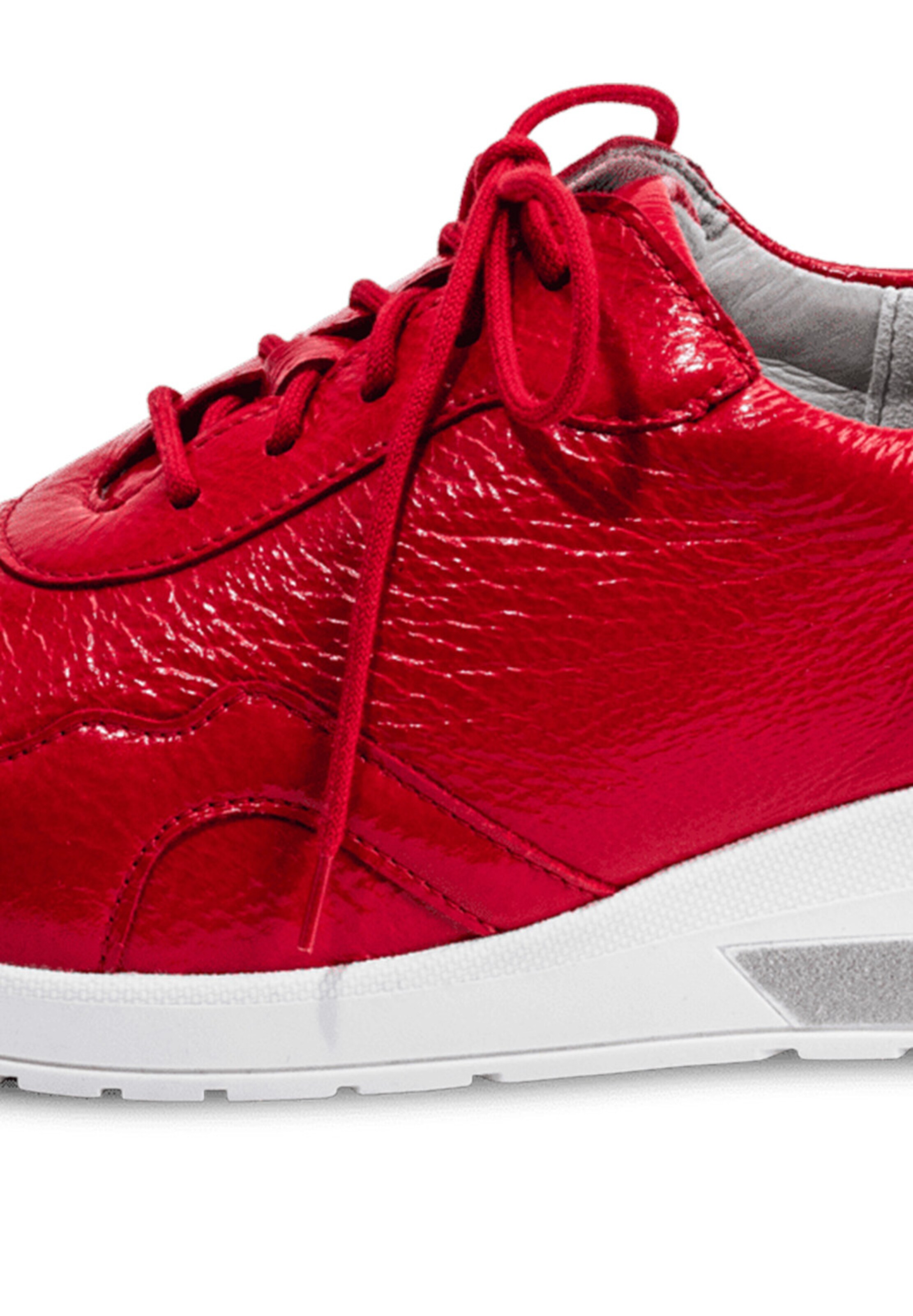 VITAFORM Sneakers in Red