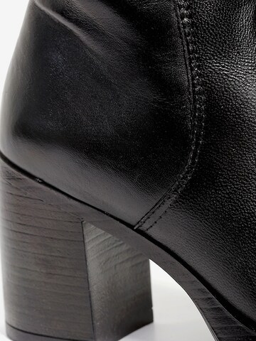 Bottines ' MADDALENA ' MJUS en noir