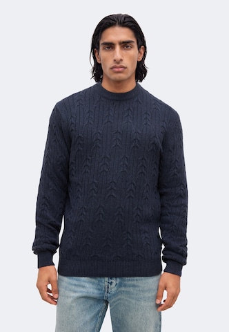 Pull-over FYNCH-HATTON en bleu : devant