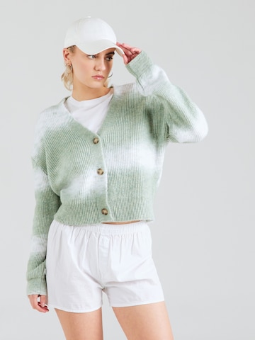 ABOUT YOU Knit Cardigan 'Silva' in Green: front