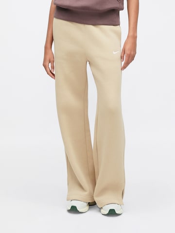 Nike Sportswear Wide Leg Hose 'PHNX FLC' in Braun: Vorderseite