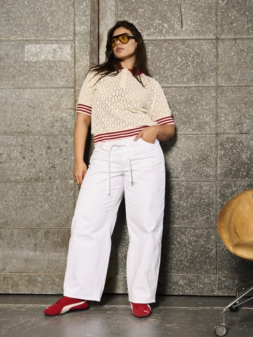 Pulover 'CARSUNNY' de la ONLY Carmakoma pe bej: față