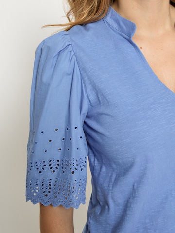 Peppercorn Toppi 'Nema' värissä sininen