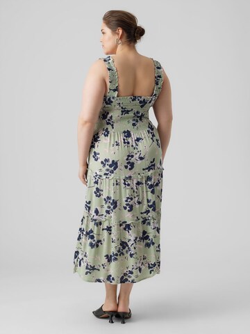 Robe d’été 'VMCMenny' Vero Moda Curve en vert