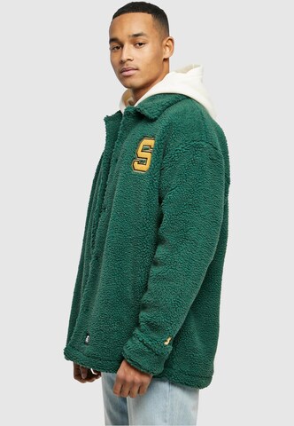 Starter Between-Season Jacket in Green