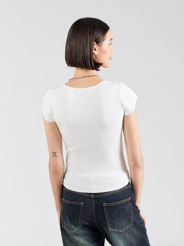 Gina Tricot Πουλόβερ σε λευκό