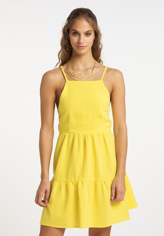 IZIA Summer Dress in Yellow: front