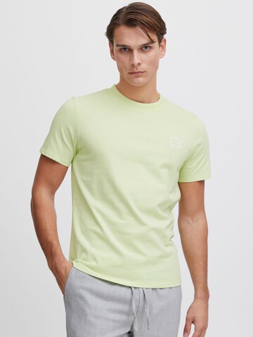 T-Shirt 'Thor' Casual Friday en jaune : devant
