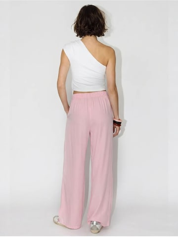 Wide Leg Pantalon Bianco Lucci en rose