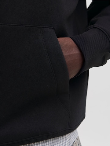 JACK & JONES Sweatshirt in Schwarz