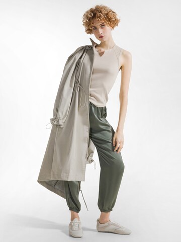 Top di DEHA in beige