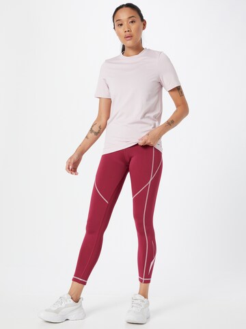 T-shirt fonctionnel Reebok en rose