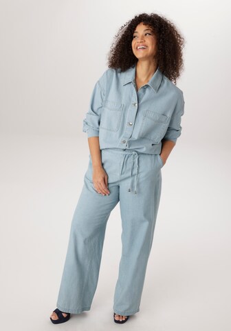 Aniston Blouse in Blue