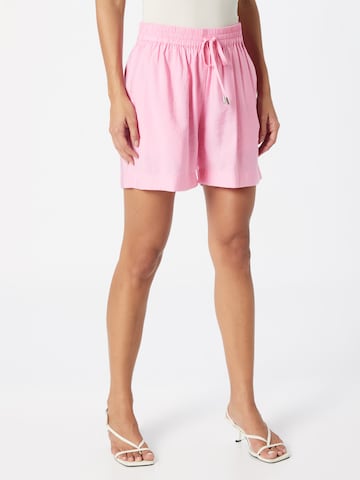 SISTERS POINT Regular Shorts 'ELLA' in Pink: predná strana