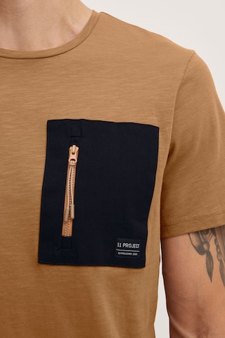 11 Project T-Shirt 'Frode' in Braun