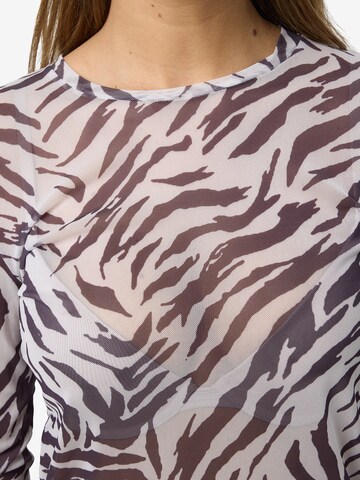 Noisy may - Camiseta 'NMJudith' en negro
