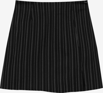 Pull&Bear Skirt in Black: front