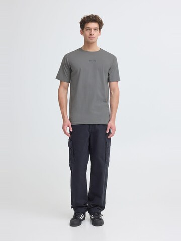 North Bend Rundhalsshirt ' NBKunt ' in Grau