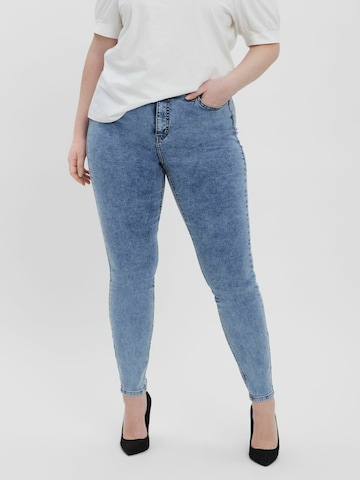Vero Moda Curve Jeans in Blau: front