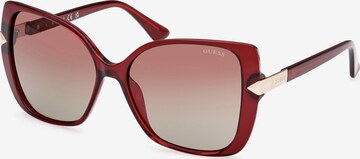 Lunettes de soleil GUESS en rouge : devant