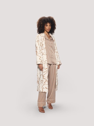 Moeks Amsterdam Badjas lang  'The Moeks Robe' in Geel