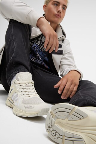 CAMP DAVID Sneakers in Grey