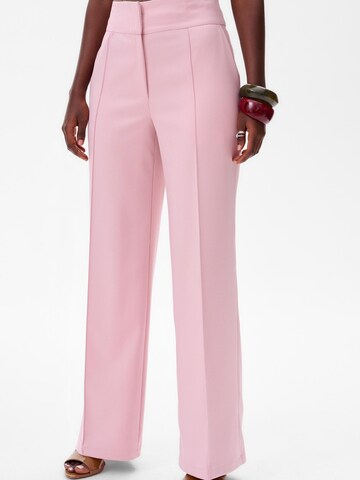 Blue Shadow Regular Hose in Pink