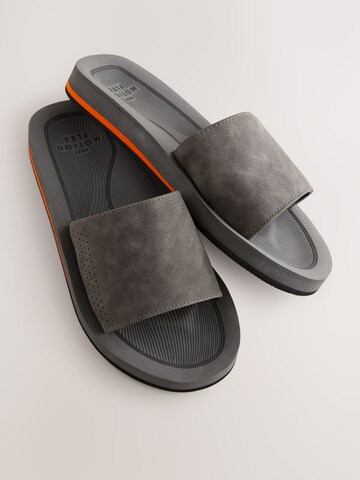 Next - Zapatos abiertos 'Motion Flex' en gris