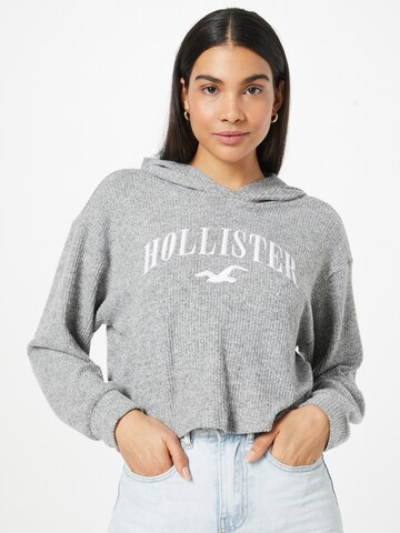 Tricou de la HOLLISTER pe gri: față