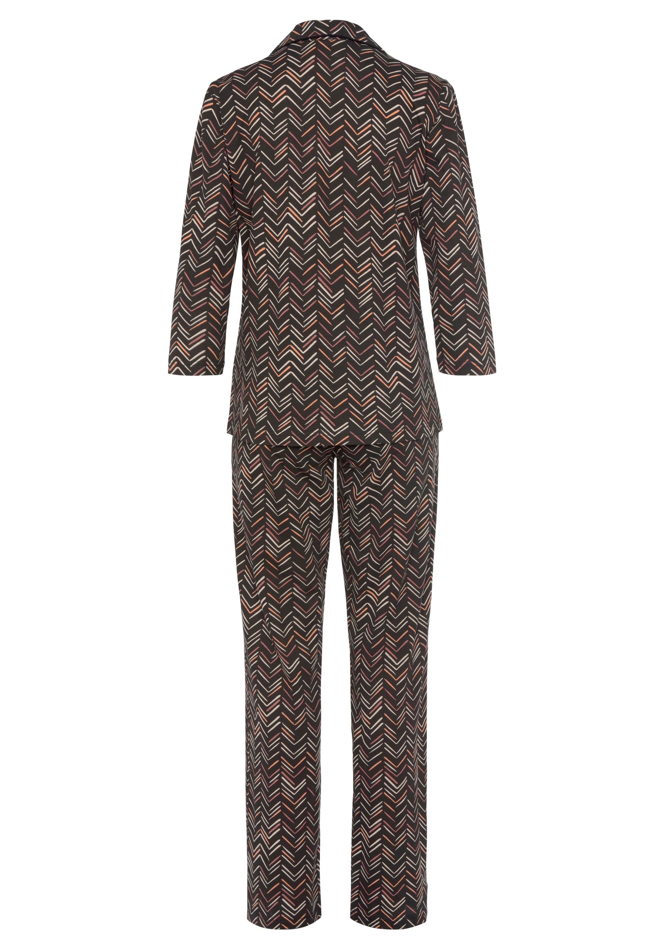 Pijama de la VIVANCE pe maro