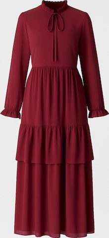 Robe Touche Prive en rouge : devant
