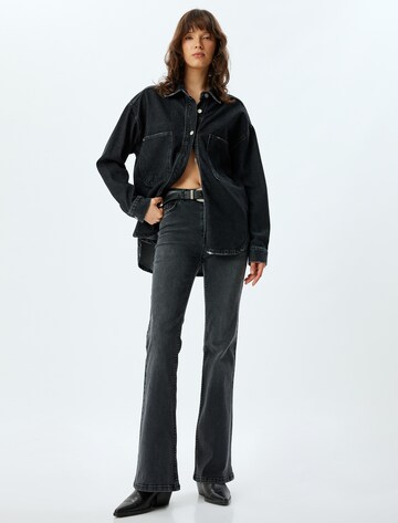 Koton Flared Jeans in Zwart
