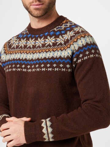 GAP Sweater in Brown