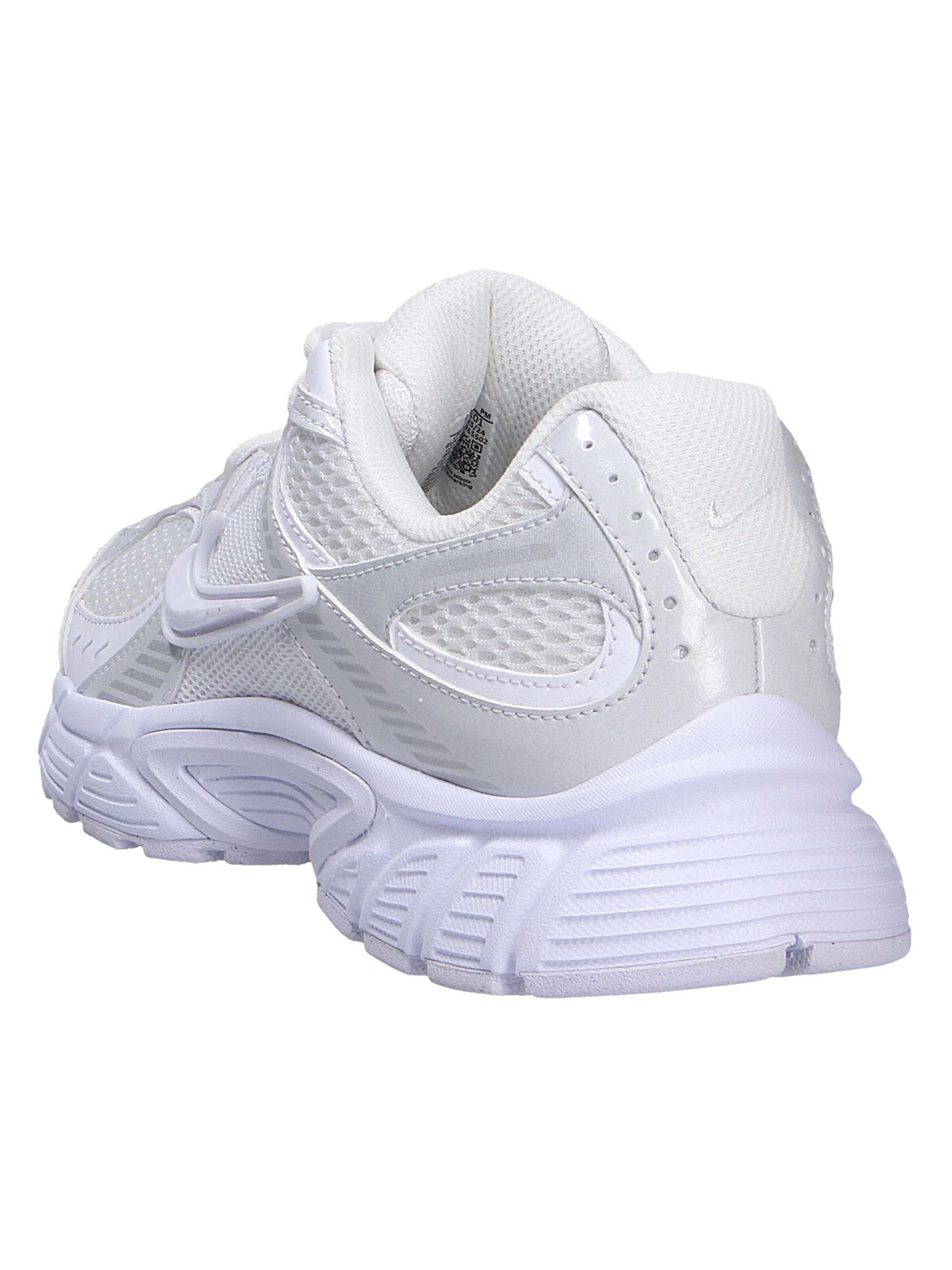 NIKE Низкие кроссовки 'V5 RNR' в Белый