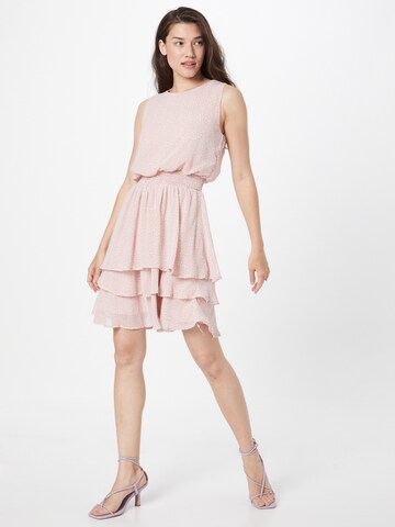 Robe d’été 'NICOLINE' SISTERS POINT en rose