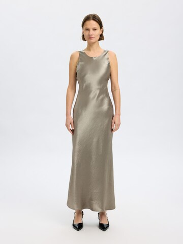 SELECTED Dress in Green: front