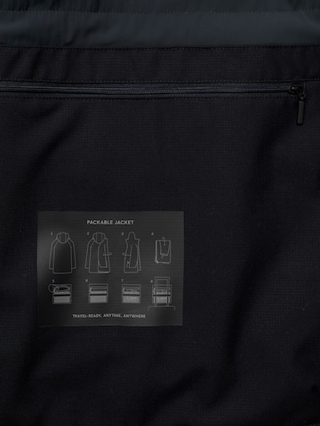 MANGO MAN Átmeneti parka 'Interval' - fekete
