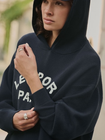 Next Пуловер в синьо