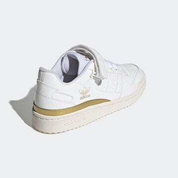 Baskets basses 'Forum' ADIDAS ORIGINALS en blanc