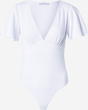 Tricou body de la ABOUT YOU pe alb: față