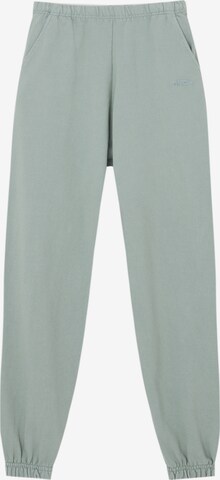 Pull&Bear Tapered Trousers in Green: front