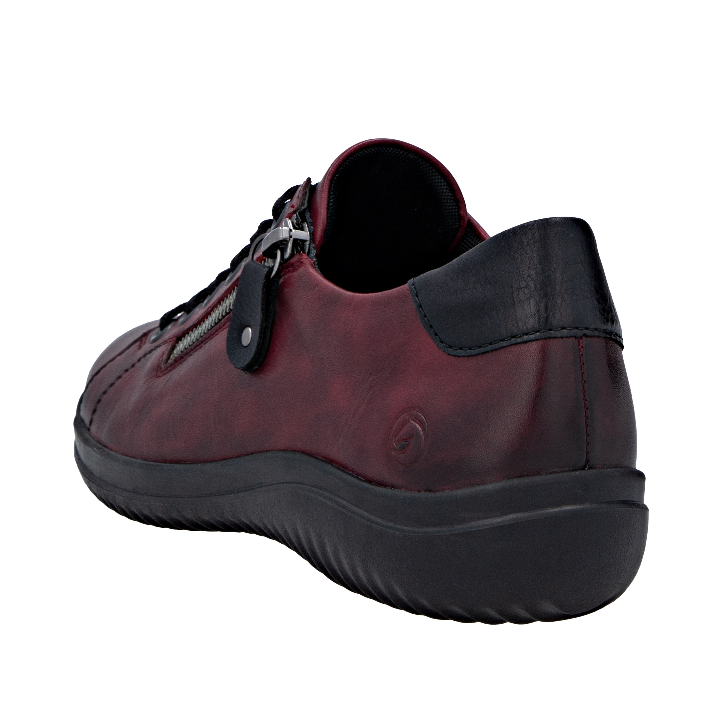 Chaussure à lacets REMONTE en rouge