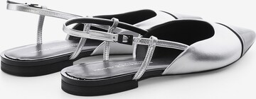 Kennel & Schmenger Ballet Flats with Strap ' GRETA ' in Silver