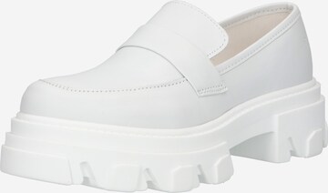 The Original 1936 Copenhagen Classic Flats 'The Maria' in White: front