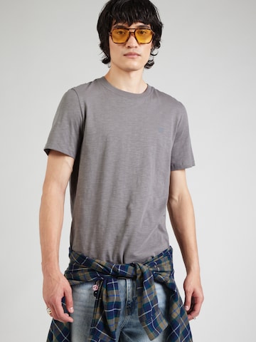 Tricou de la s.Oliver pe gri: față
