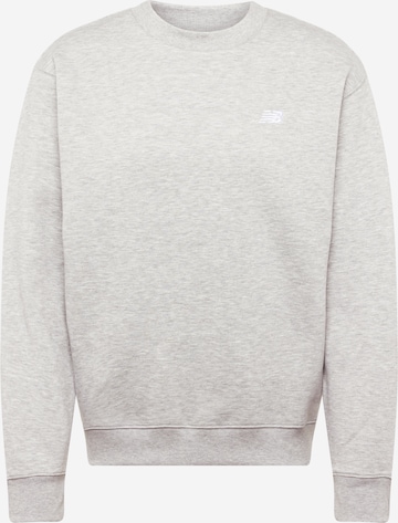 Sweat-shirt new balance en gris : devant