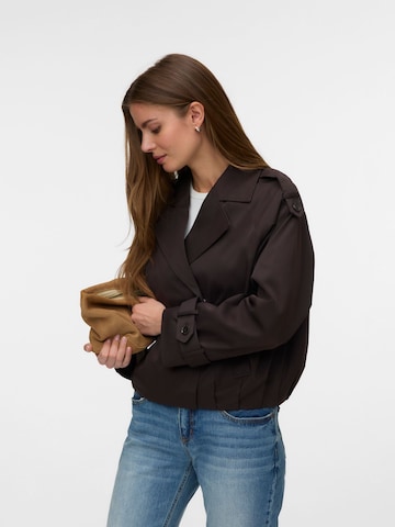 VERO MODA Tussenjas 'VMChelsea' in Bruin