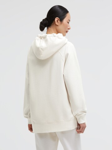SENSES.THE LABEL Sweatshirt in White